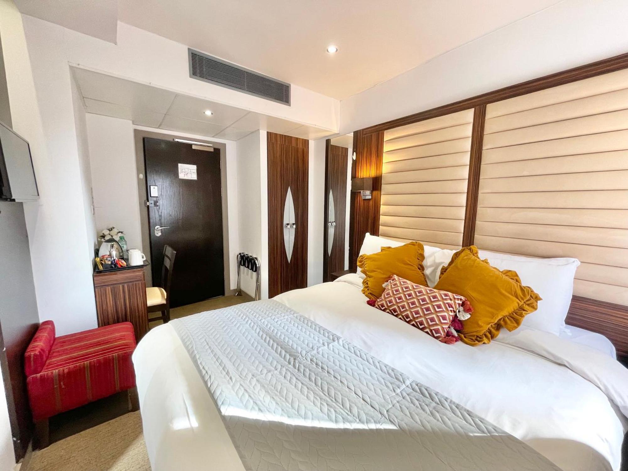 לונדון Maitrise Hotel מראה חיצוני תמונה