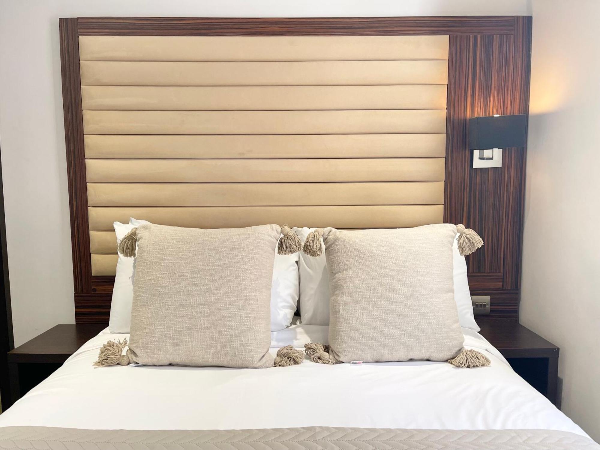 לונדון Maitrise Hotel מראה חיצוני תמונה